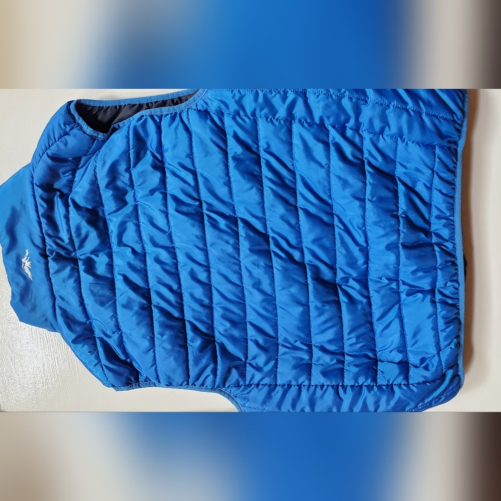 down vest - Picture 2 of 2